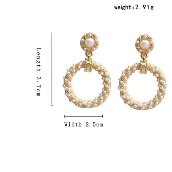 Pearl circle drop earrings (Feature picture)