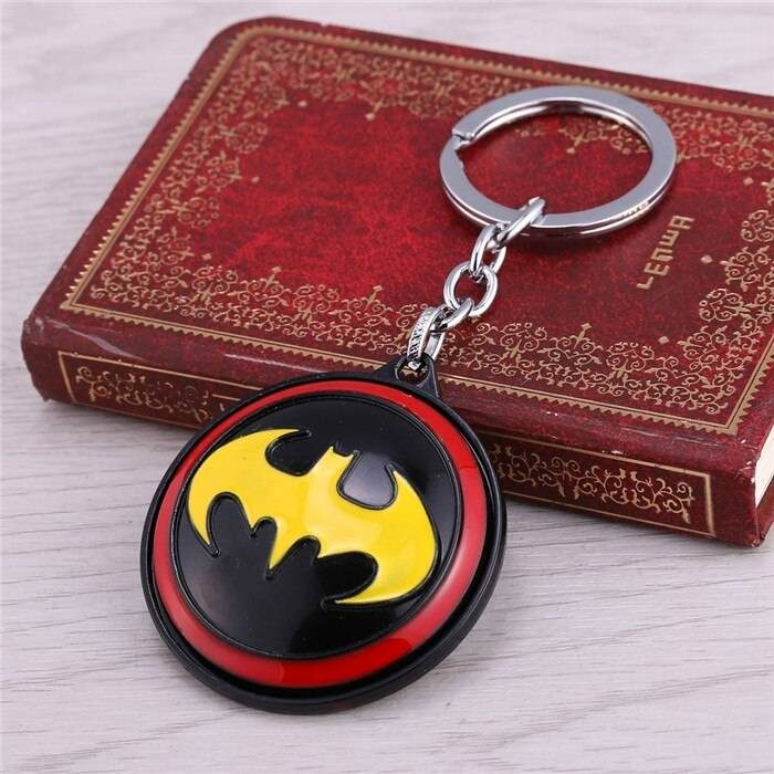 DC Comics Superheroes Batman Logo Rotating Metal Key Ring