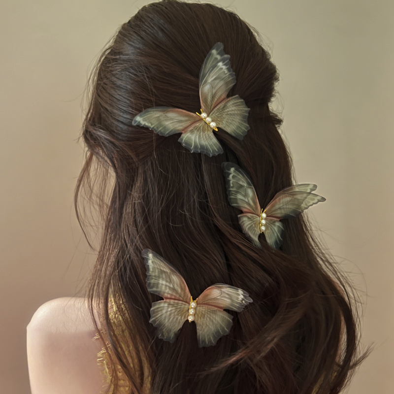 Cute Pearl Butterfly Hair Clip
