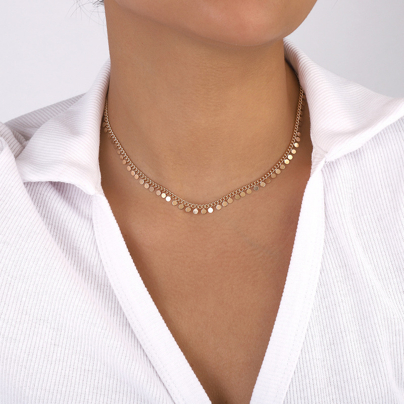 Golden Tassel Single-Layer Necklace 1