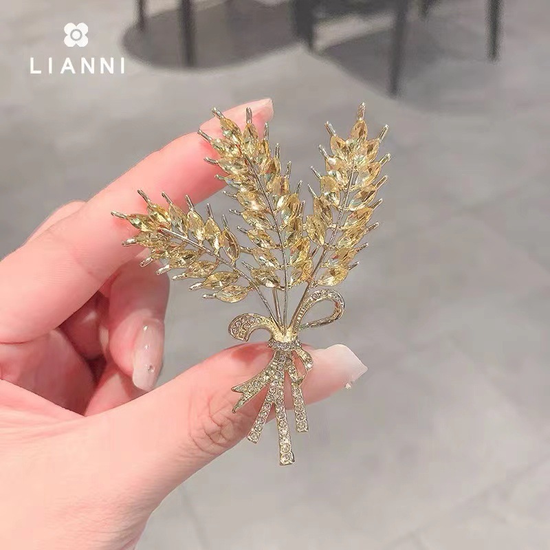 Ear of Wheat Korean Luxury Crystal Brooch