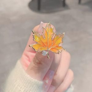 Maple Leaf Korean Luxury Crystal Brooch