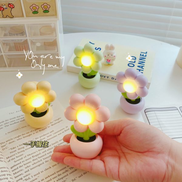 Cute Mini Flower Night Light