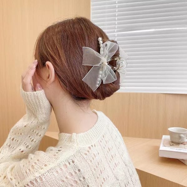 Mesh Bow Pearl Claw main