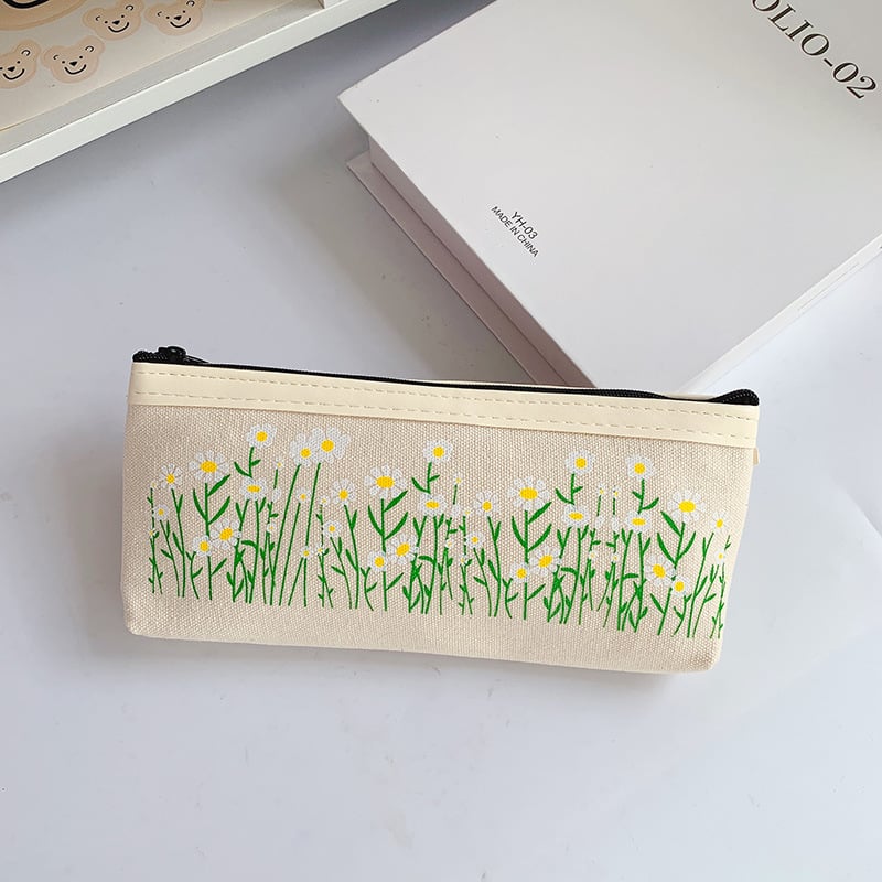 Aesthetic Floral Themed Canvas Pencil Bag daisy