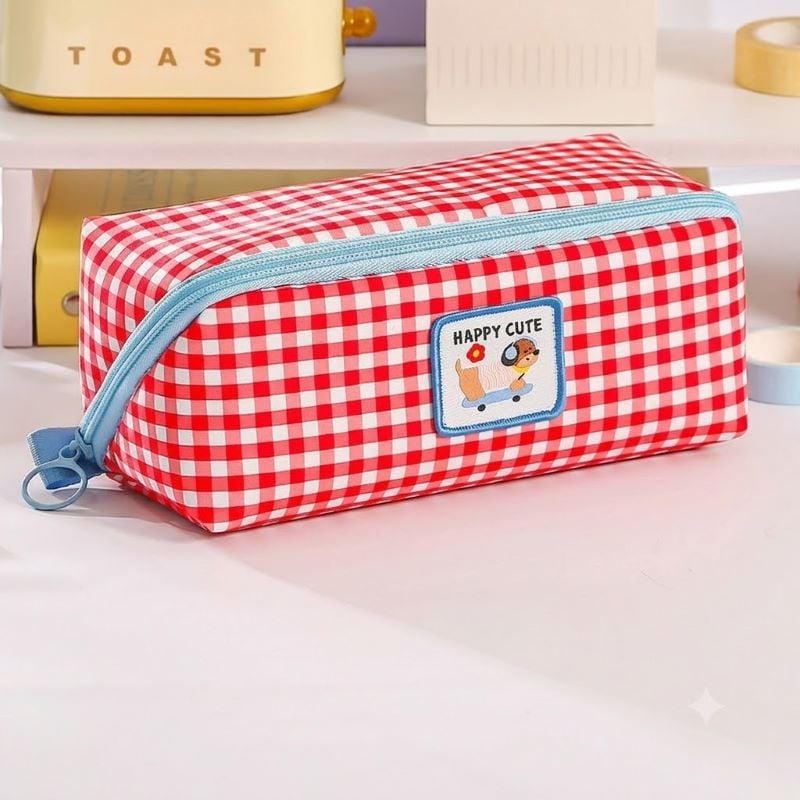 New Cartoon Large-Capacity Plaid Pencil Case red